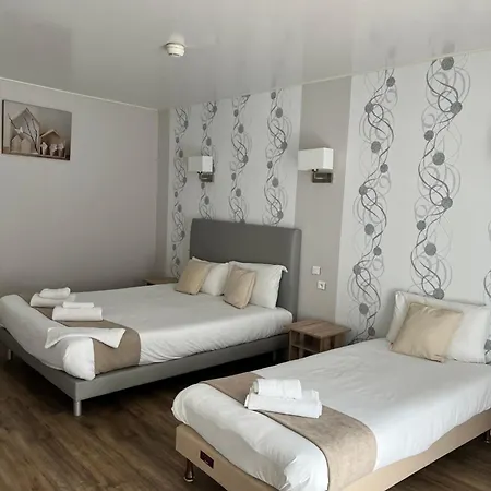 Hotel Du Nord - Ville-haute Saint-Flour (Cantal)