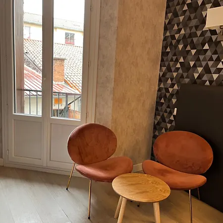 Hotel Du Nord - Ville-haute Saint-Flour (Cantal)