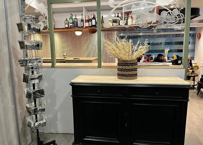 Du Nord - Ville-haute Hotel