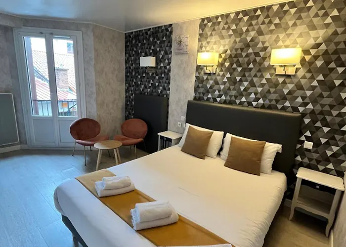 Du Nord - Ville-haute Saint-Flour (Cantal)