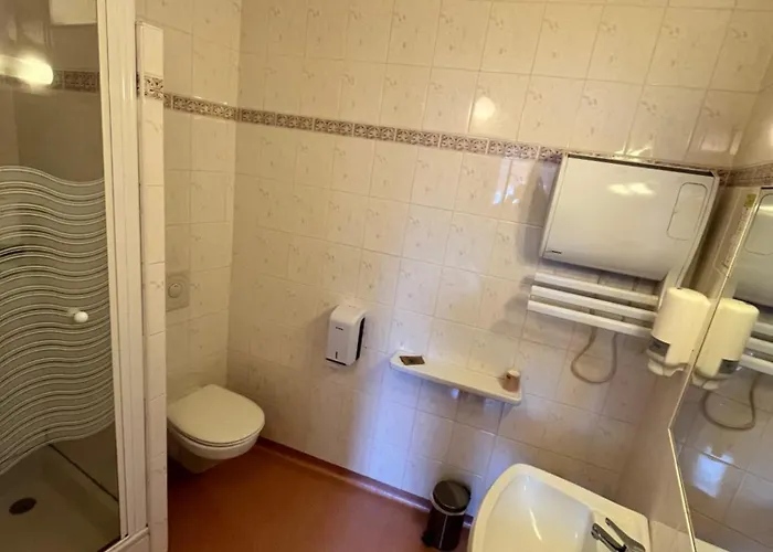 Hotel Du Nord - Ville-haute 2*